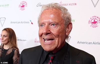 alan hamel organized attending airlines while event american who divorce